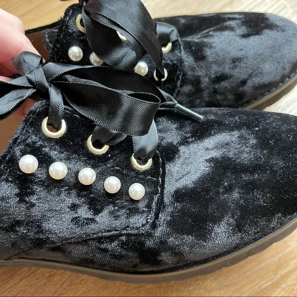 Karl Lagerfeld Black Velvet Izzy2 Flats Size 7.5 - Picture 5 of 8